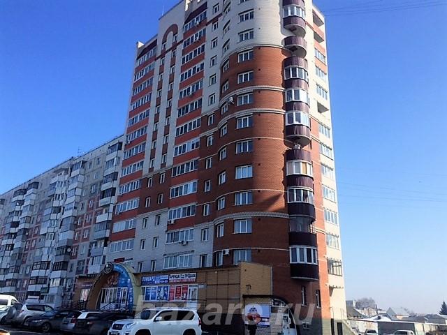 Продаю 2-комн квартиру, 74 кв м,  Барнаул