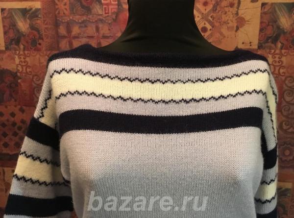 Продаю свитер из шерсти, Москва м. Славянский бульвар